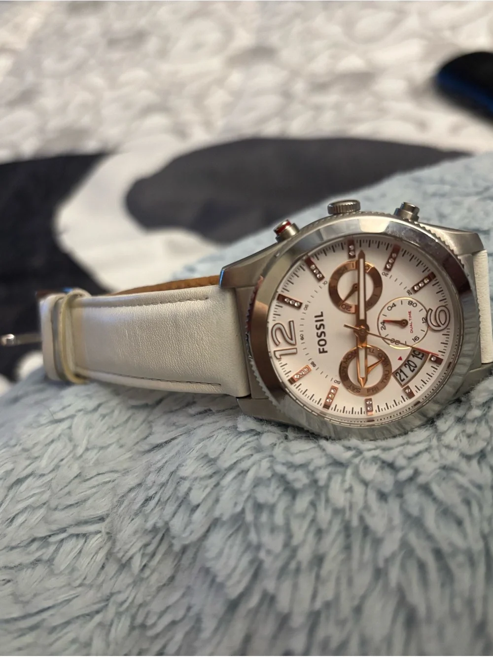 Gorgeous Fossil White & Rose Gold Chronograph Wristwatch Mint